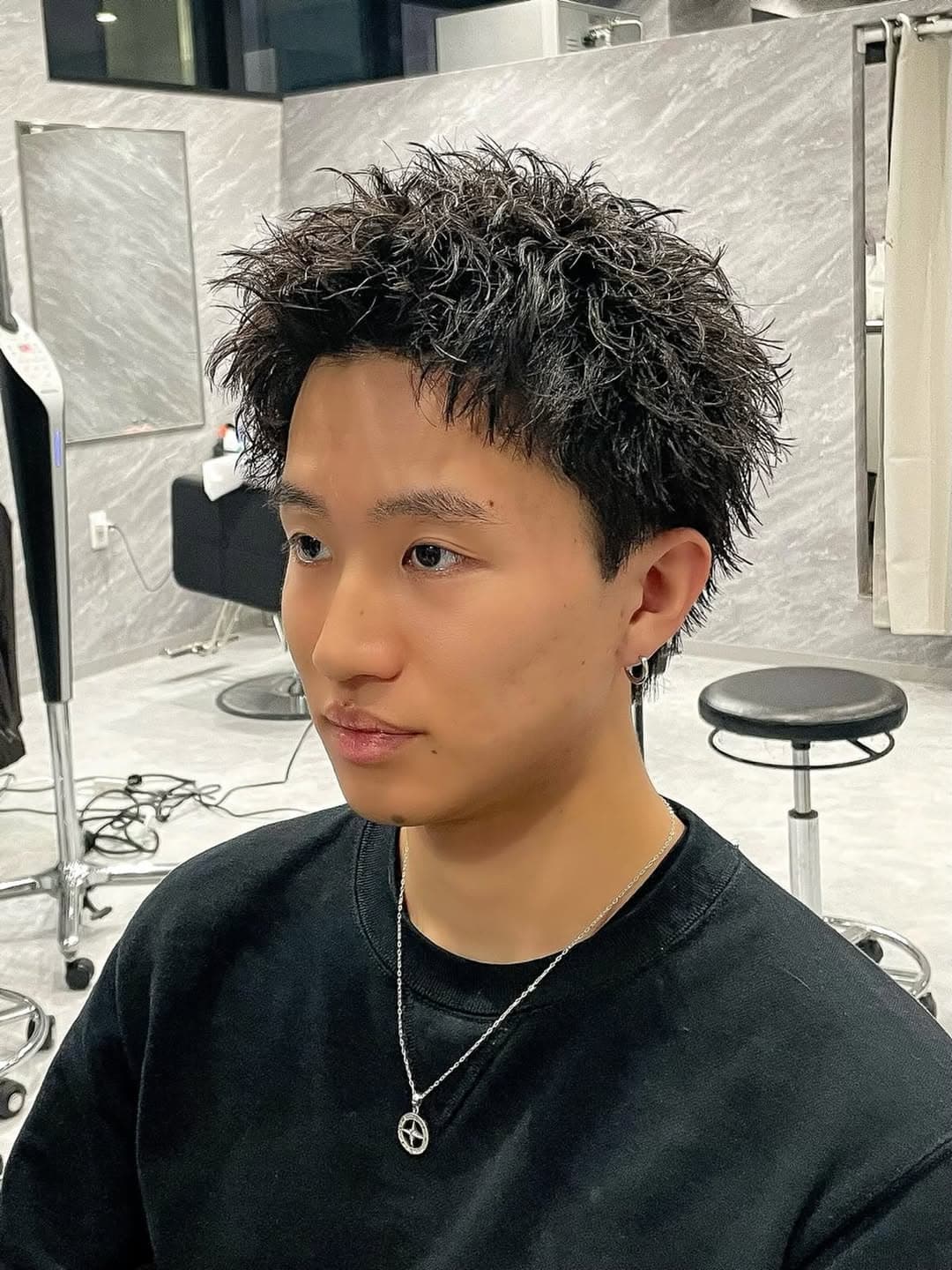 冬でも変わらず人気のピンパーマショート! 1